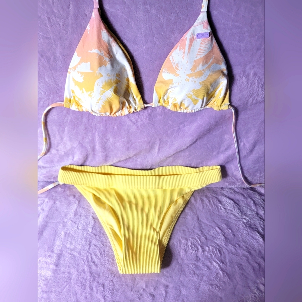 Roxy yellow bikini